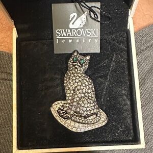 Swarovski Silver and Green Crystal Cat Pin